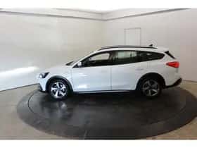Ford Focus (2020) thumbnail 7