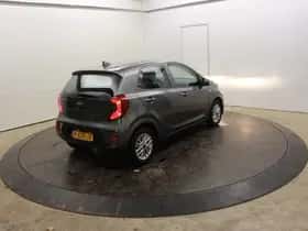 Kia Picanto (2022) thumbnail 54