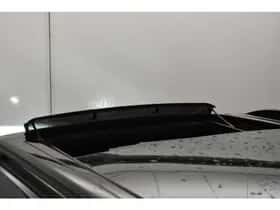 Ford Explorer (2022) thumbnail 2