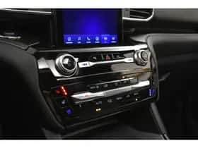Ford Explorer (2022) thumbnail 23