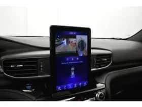 Ford Explorer (2022) thumbnail 26