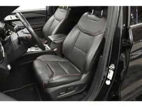 Ford Explorer (2022) thumbnail 4
