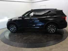 Ford Explorer (2022) thumbnail 54
