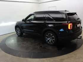 Ford Explorer (2022) thumbnail 58