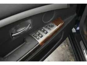 BMW 7-Serie (2003) thumbnail 25