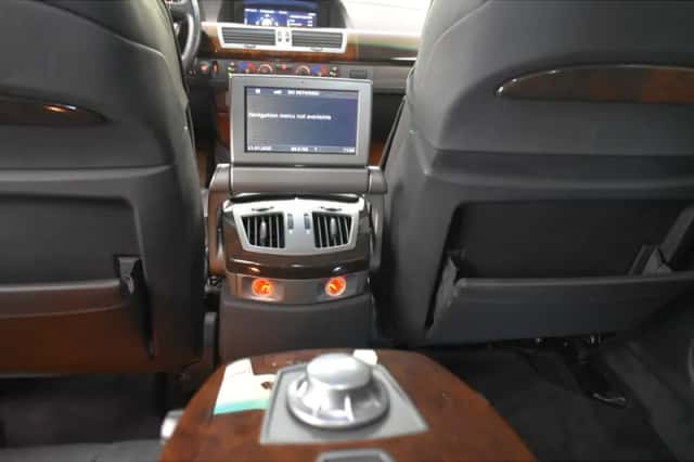 BMW 7-Serie (2003) thumbnail 6