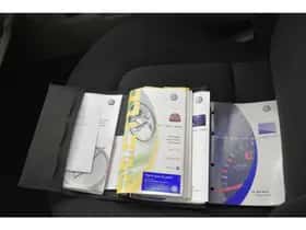 Volkswagen Beetle (2004) thumbnail 30