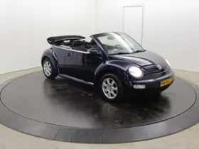 Volkswagen Beetle (2004) thumbnail 43