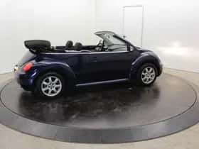 Volkswagen Beetle (2004) thumbnail 50