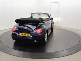 Volkswagen Beetle (2004) thumbnail 55