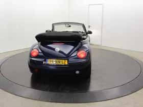 Volkswagen Beetle (2004) thumbnail 56