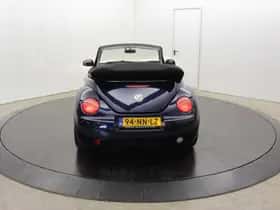 Volkswagen Beetle (2004) thumbnail 57