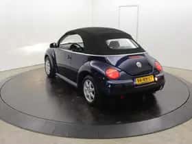 Volkswagen Beetle (2004) thumbnail 60