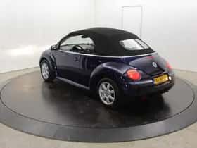 Volkswagen Beetle (2004) thumbnail 61