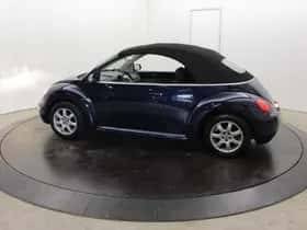 Volkswagen Beetle (2004) thumbnail 64
