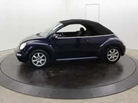 Volkswagen Beetle (2004) thumbnail 67