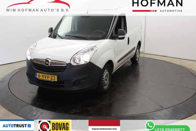 Opel Combo (2012) thumbnail 1