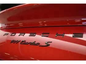 Porsche 911 (2017) thumbnail 10
