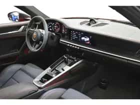 Porsche 911 (2022) thumbnail 32