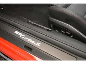 Porsche 911 (2022) thumbnail 34
