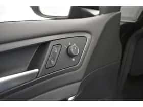 Volkswagen Golf (2020) thumbnail 23