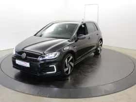 Volkswagen Golf (2020) thumbnail 45