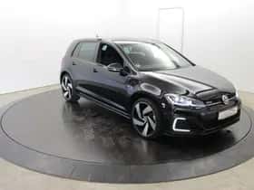 Volkswagen Golf (2020) thumbnail 52