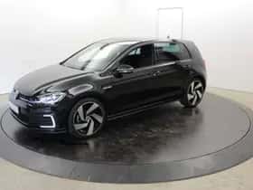Volkswagen Golf (2020) thumbnail 79