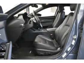 Mazda 3 thumbnail 3