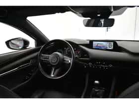 Mazda 3 thumbnail 32