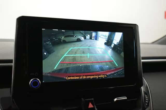 Toyota Corolla (2022) thumbnail 5