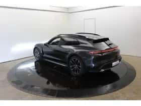 Porsche Taycan (2022) thumbnail 11