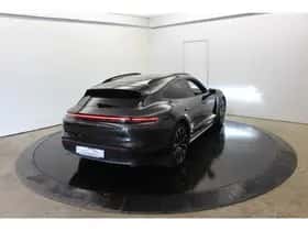 Porsche Taycan (2022) thumbnail 13