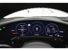 Porsche Taycan (2022) thumbnail 29
