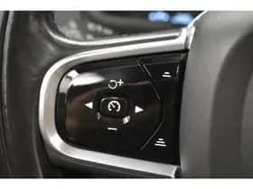Volvo XC90 thumbnail 22