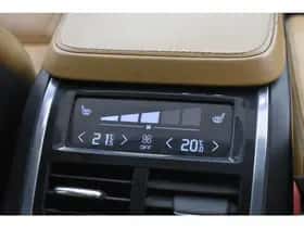 Volvo XC90 thumbnail 34