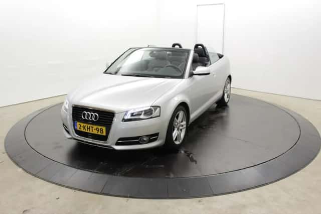 Audi A3 (2013) thumbnail 2