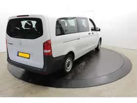 Mercedes-Benz Vito (2018) thumbnail 2