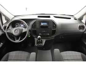 Mercedes-Benz Vito (2018) thumbnail 3