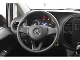 Mercedes-Benz Vito (2018) thumbnail 9