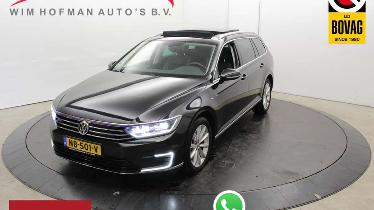 Volkswagen Passat (2016) — foto 1