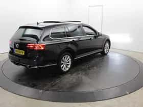 Volkswagen Passat (2016) thumbnail 70
