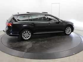 Volkswagen Passat (2016) thumbnail 73