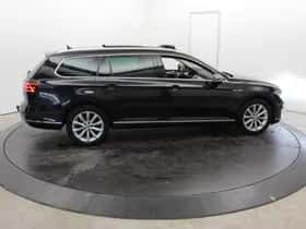Volkswagen Passat (2016) thumbnail 74