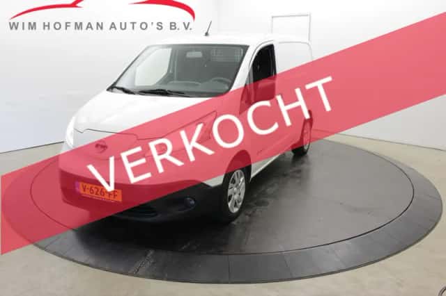 Nissan E-NV200 (2017) thumbnail 1