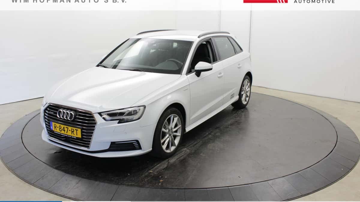 Audi A3 (2018) — foto 1