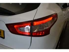 Nissan Qashqai (2015) thumbnail 14