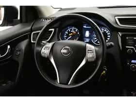 Nissan Qashqai (2015) thumbnail 16