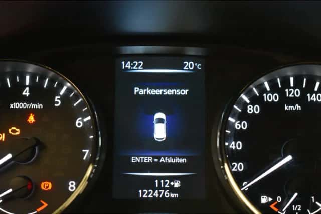 Nissan Qashqai (2015) thumbnail 5