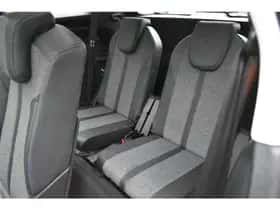 Peugeot 5008 (2020) thumbnail 16